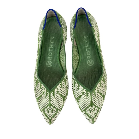 Rothy’s point flat shoes in meadow - Picture 10 of 11